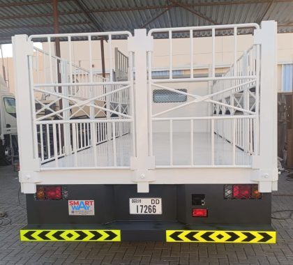 Flat Bed - With Romovable Grills & Poles
