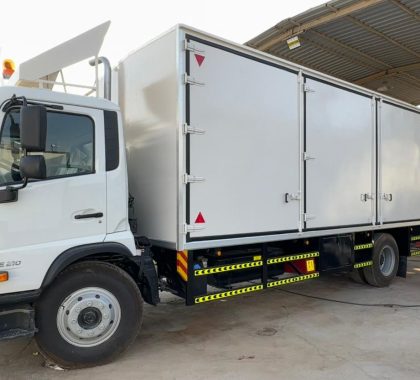 Metal Dry Box - with Side Doors 9
